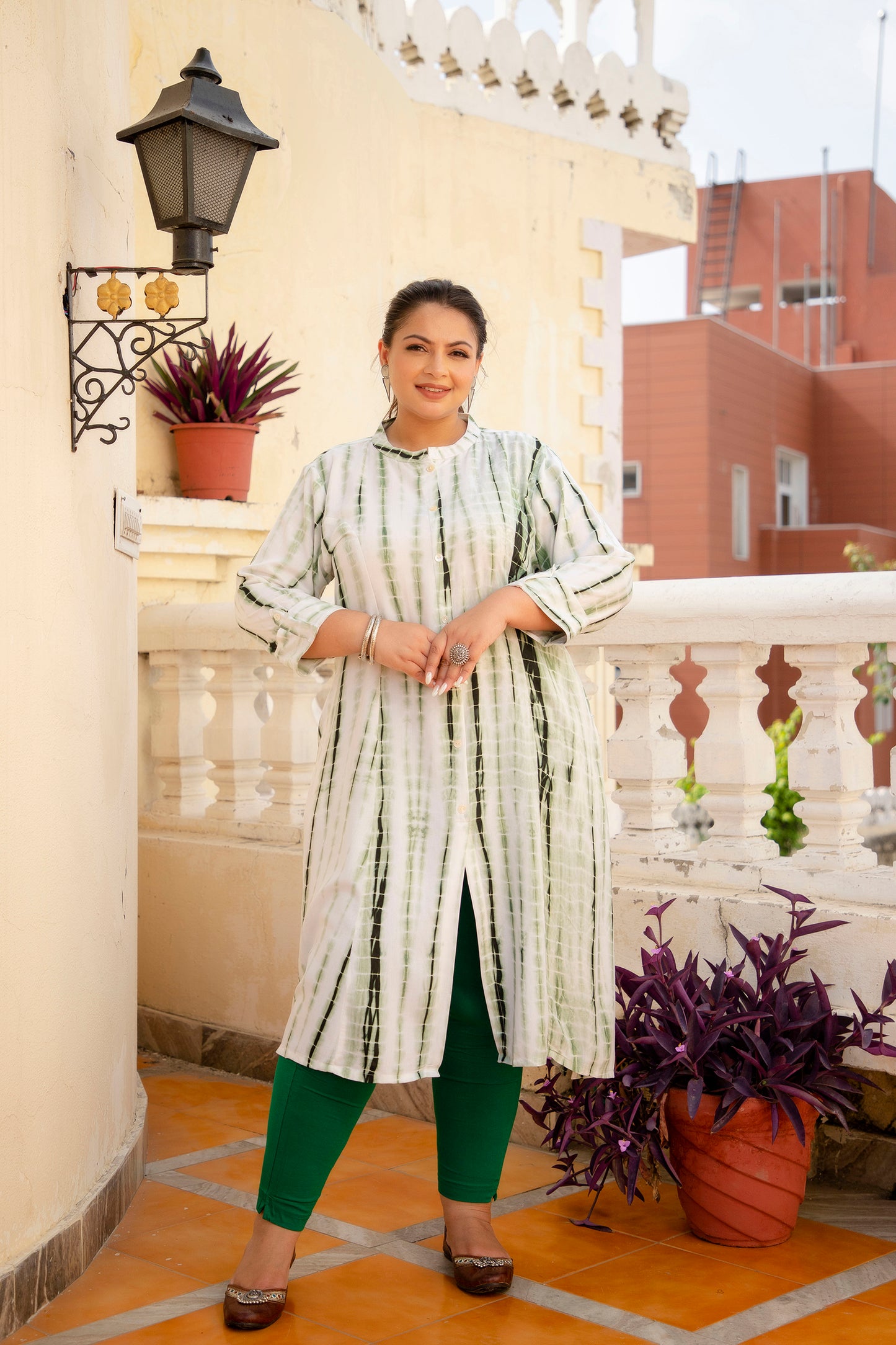 Green Front Slit Princess Cut 'A' Line Kurta
