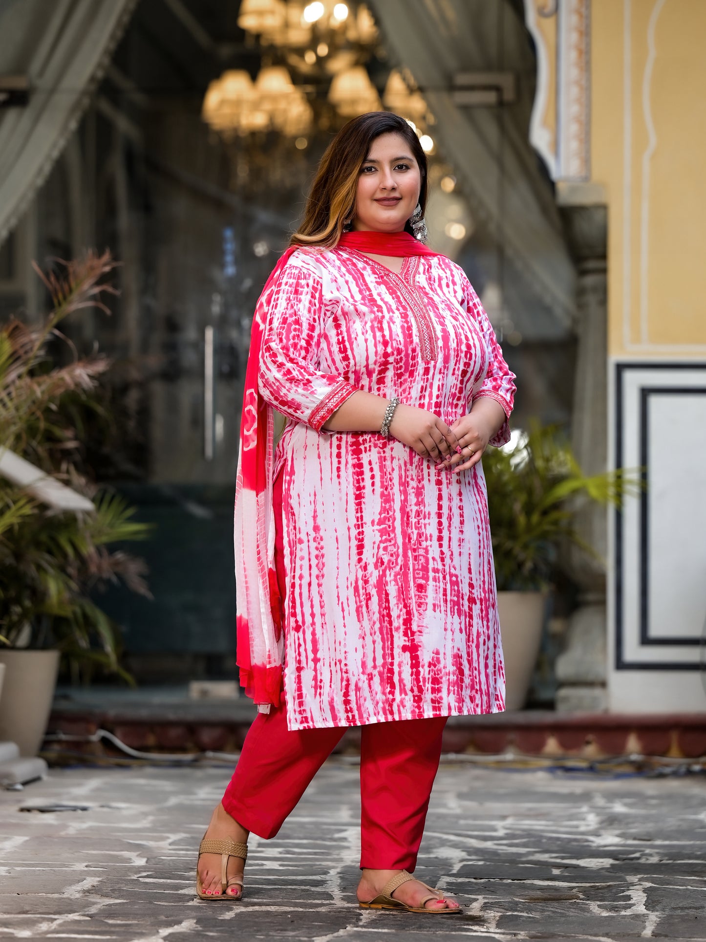 Pink Tie-Dye Kurta Pant Dupatta Set