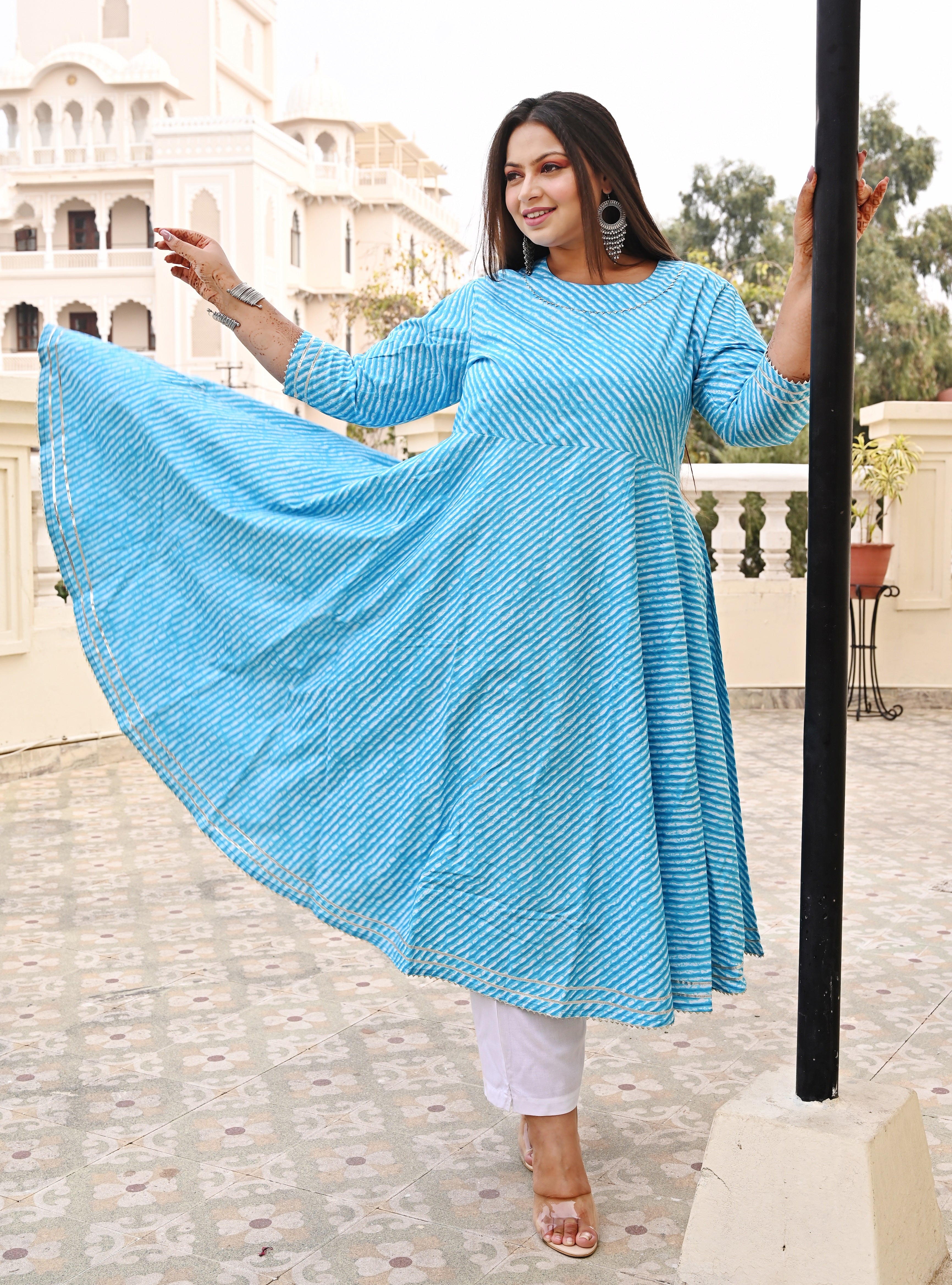 blue Anarkali Kurti With V Neck Style With Pant And Dupatta, Size: M, Wash  Care: Machine wash at Rs 675 in Jaipur