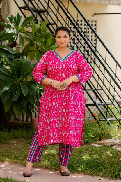 Rani Pink Printed Kurta pant Dupatta Set (Cotton)