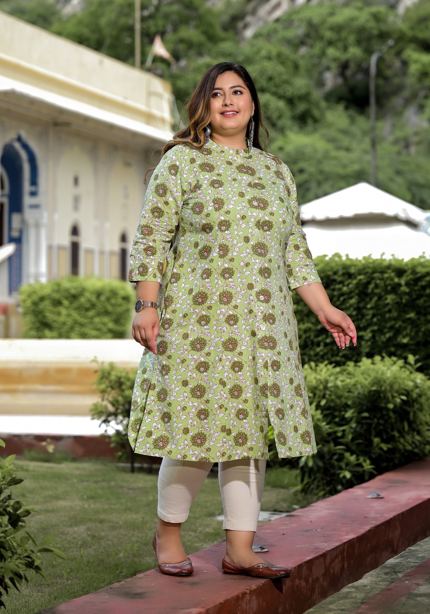 Green Front Slit 'A' Line Kurta (Cotton)