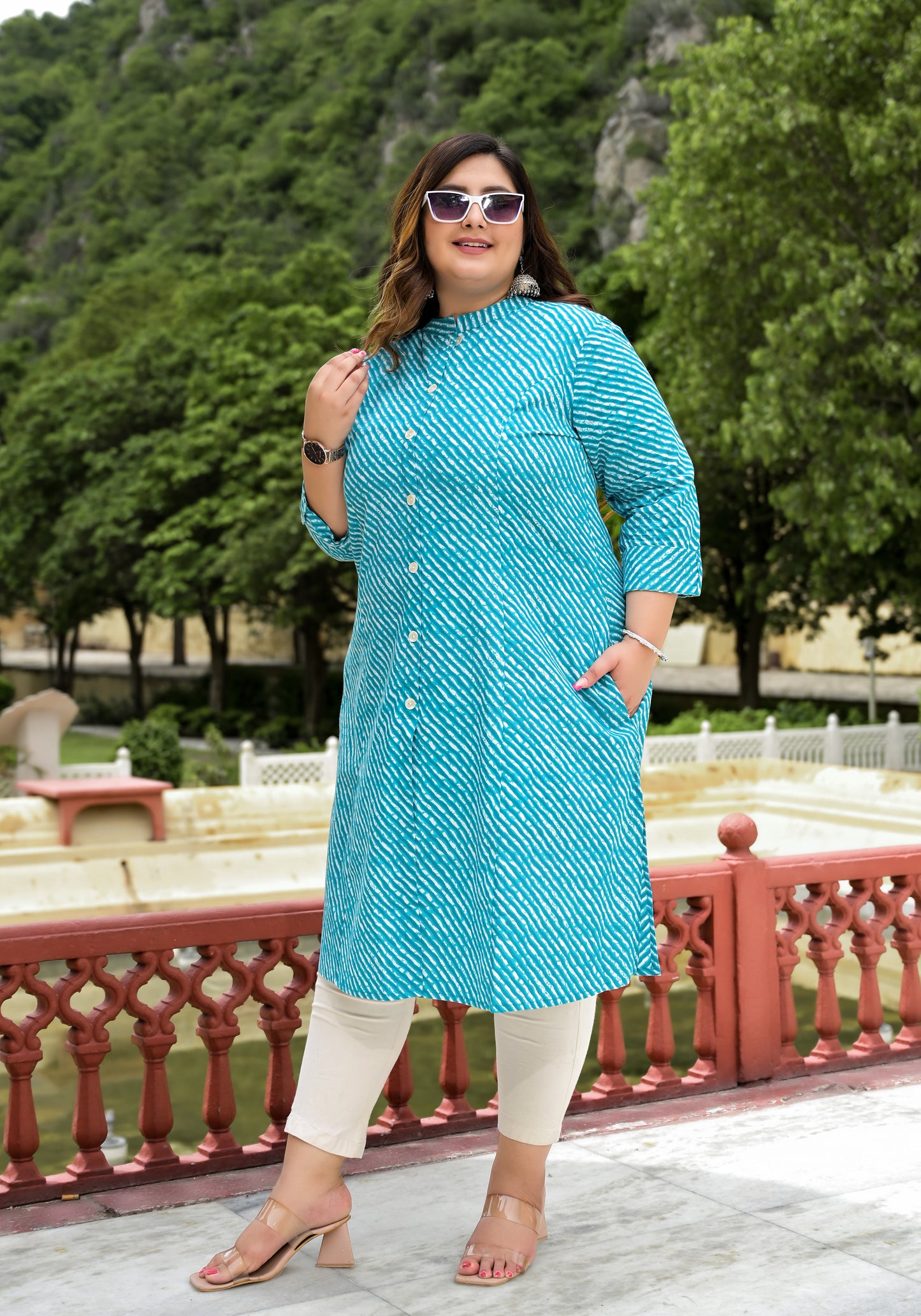 Sea Green Lehriya Front Slit 'A' Line Kurta (Cotton)